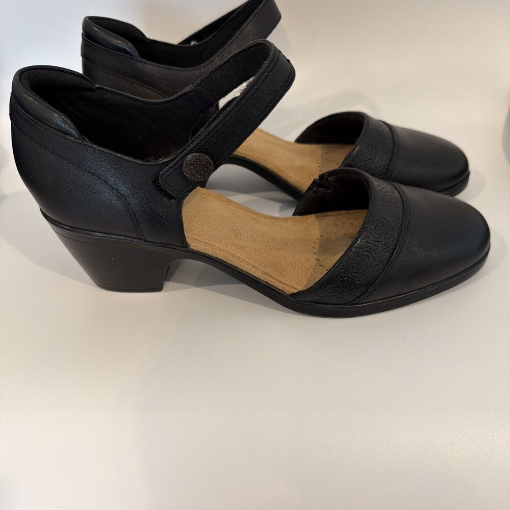 Clarks Womens Sz 9.5 US 41 EU Emily 2 Ketra Black Ankle Strap Heels 7730304 EUC - Picture 2 of 14